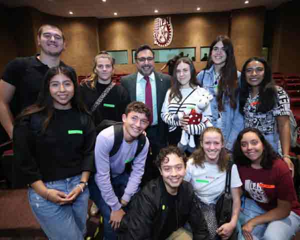 IPN recibe a 38 estudiantes de universidades internacionales y 11 nacionales para el primer semestre del ciclo escolar 2023-2024