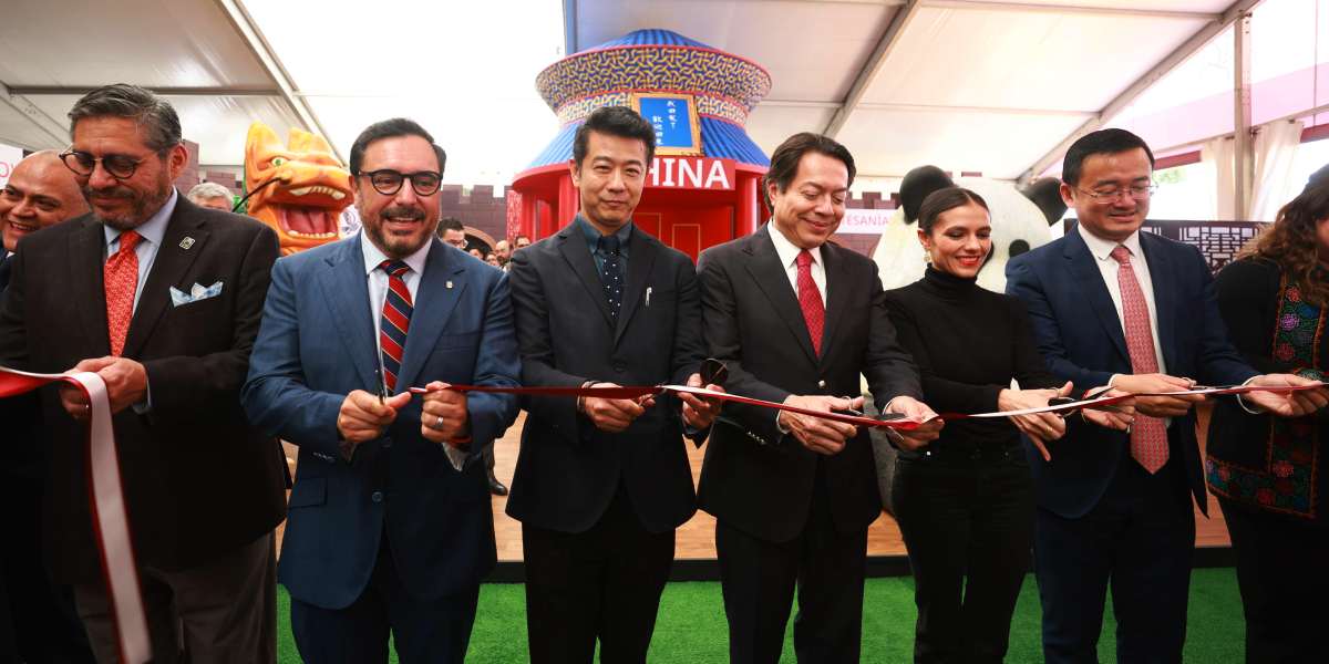 Inauguran la XLII Feria Internacional del Libro del IPN 2025